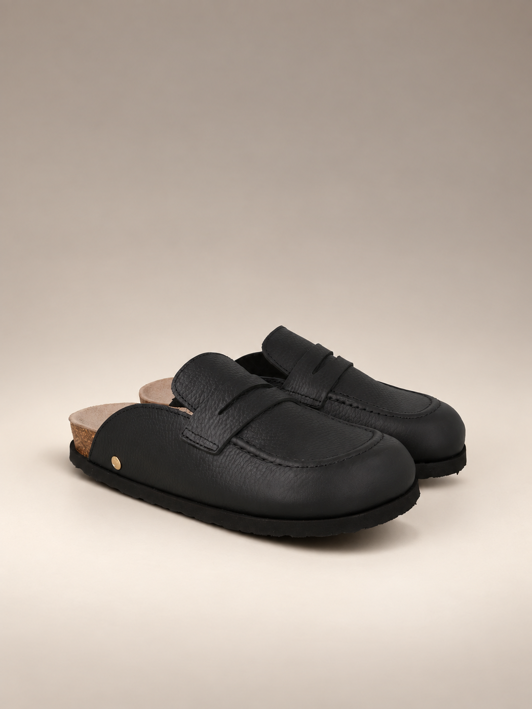 LOIS EMBOSSED LEATHER BLACK