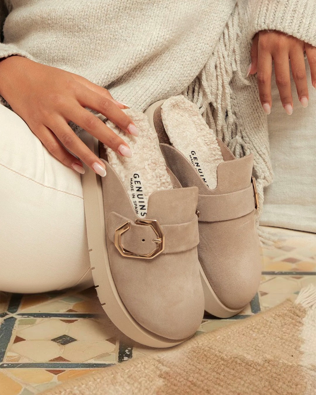 INDIANA VELOUR WOOL TAUPE