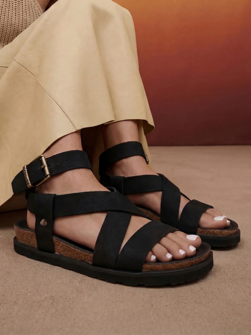 ZAHA NUBUCK BLACK